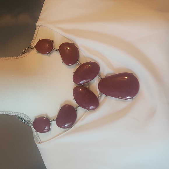 🌹 Beautiful maroon necklace from Versona - Picture 1 of 4
